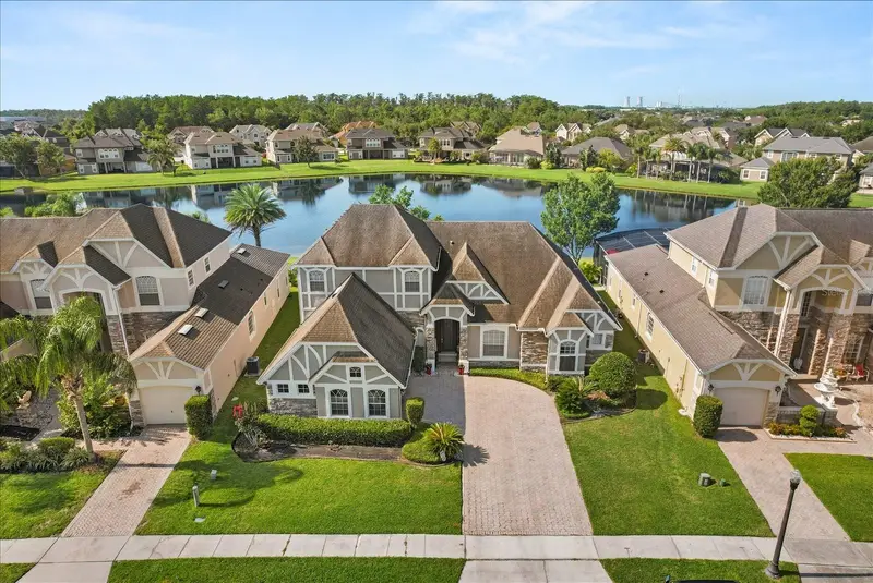 16108 Bristol Lake Cir, FL
