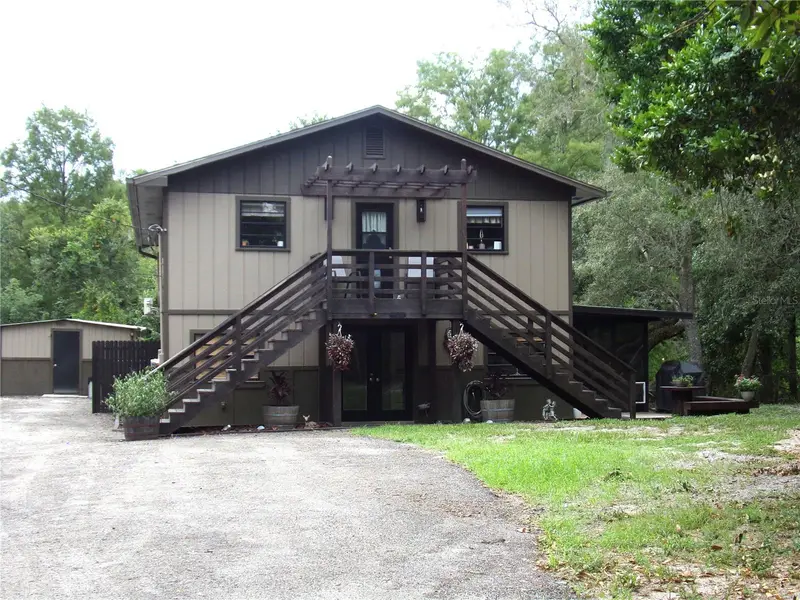 33068 Round Table Rd, FL