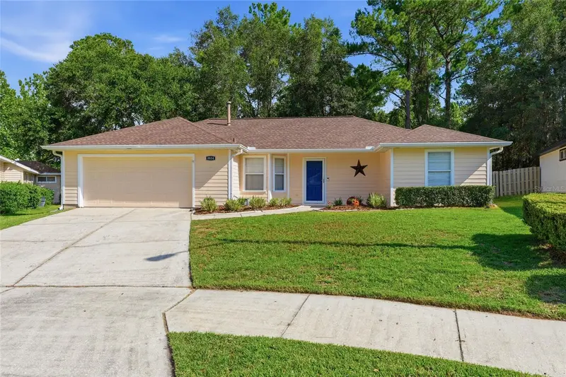 8834 Nw 11th Pl, FL