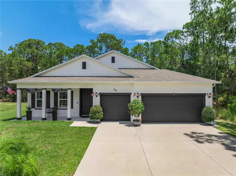 221 Falls Church St Sw, FL