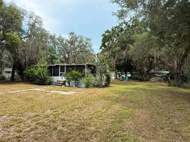 27416 Walnut Ave, FL