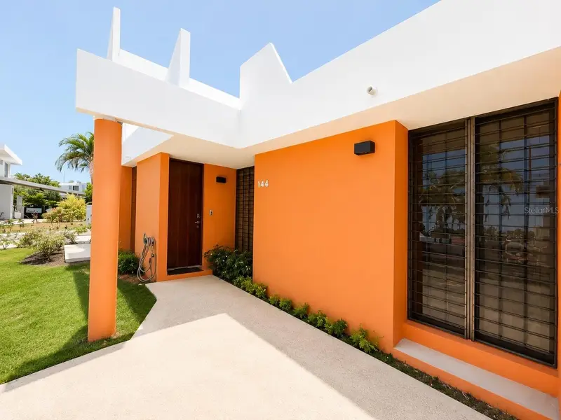144 Plaza Virgen Gorda, PR