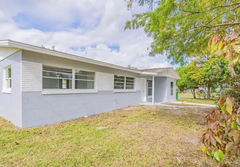 519 Denson St, FL