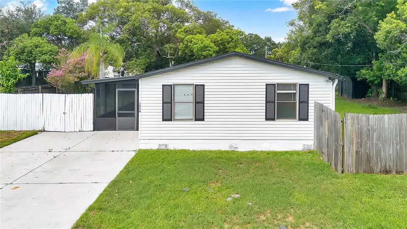 1706 Charleston Ln, FL