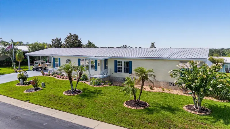 Grand Horizons listing