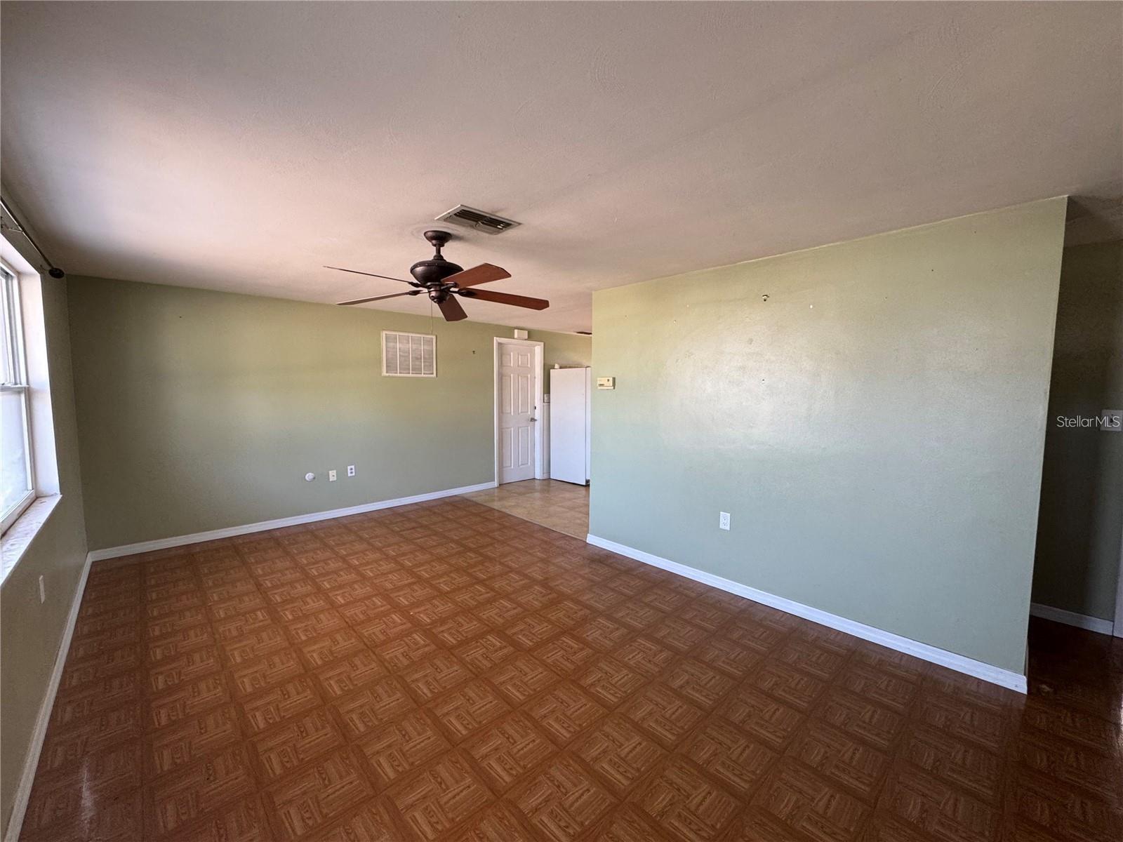 1321 Honor Dr, FL