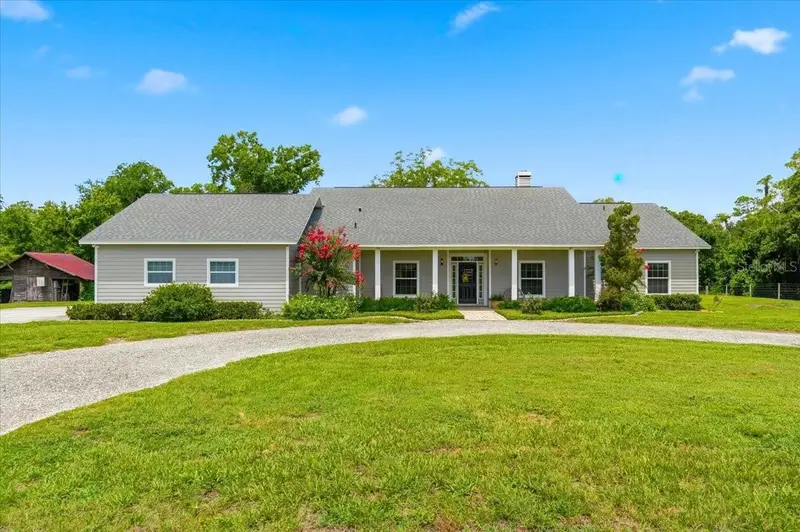 8404 Mathews Rd, FL