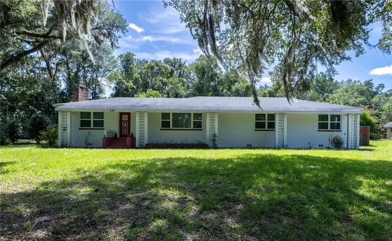 298 N Court St, FL