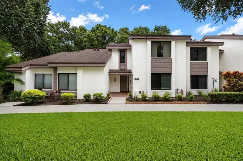1750 Lake Cypress Dr #1002, FL