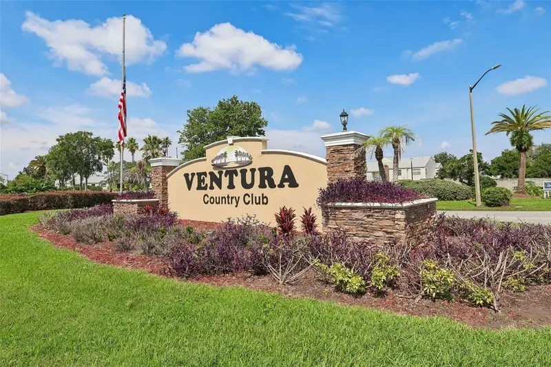 4045 Atrium Dr #U6, FL