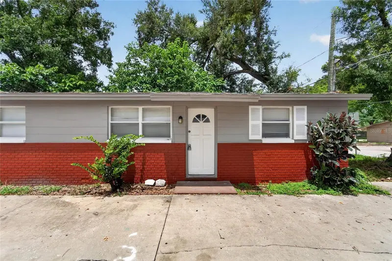 1703 E Idell St, FL