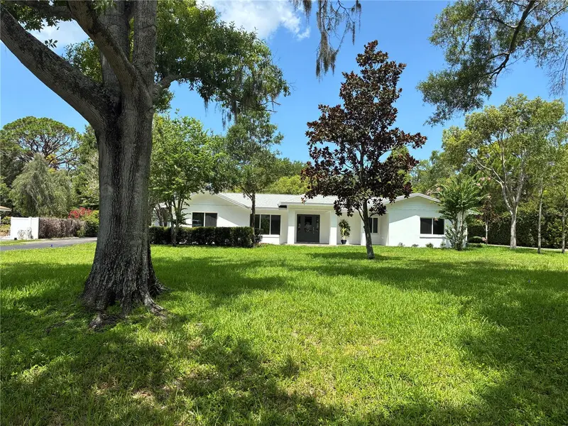 1646 Robin Hood Ln, FL
