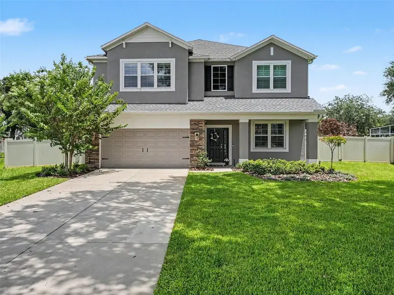 551 Sky Top Dr, FL