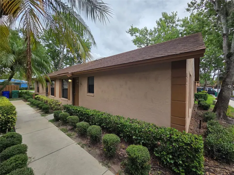 320 Eron Way #6, FL