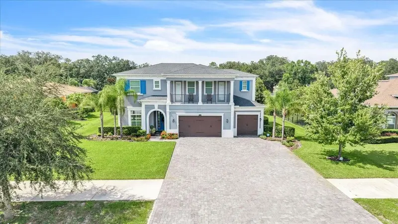 17923 Barn Close Dr, FL
