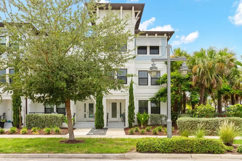 5351 Bridge St #42, FL