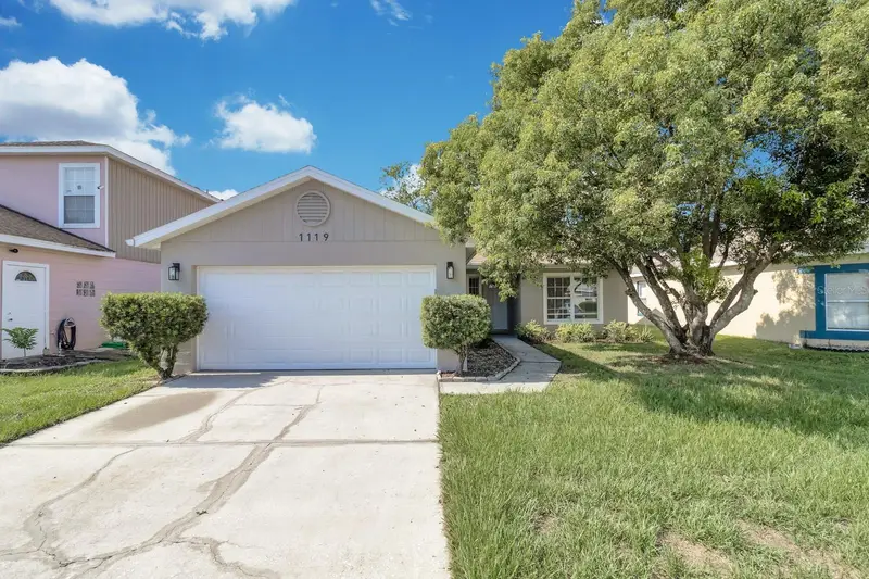 1119 Tyler Lake Cir, FL
