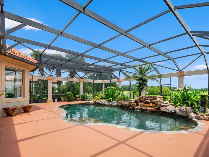 32516 Hawks Lake Ln, FL