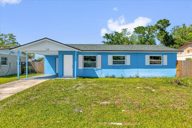 5390 Botany Ct, FL