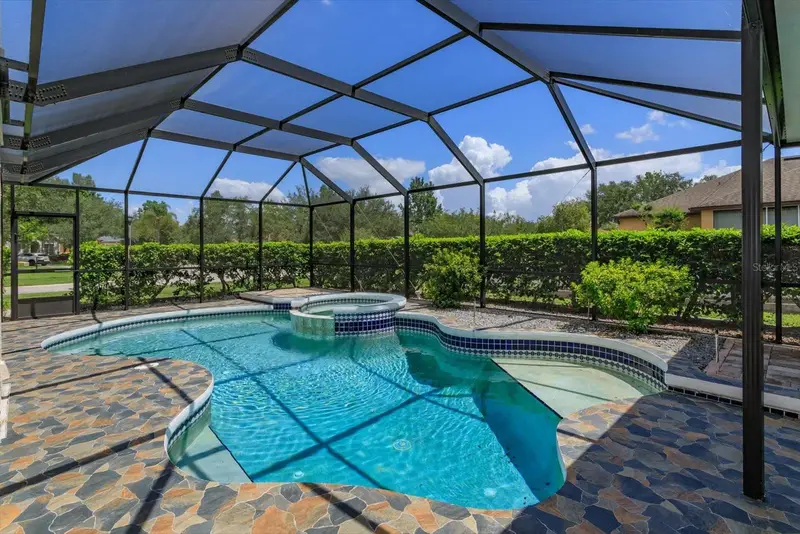606 Buckhaven Loop, FL