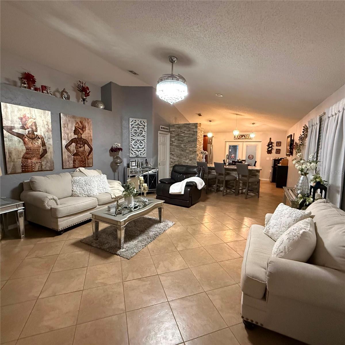 17022 Holmby Ct, FL