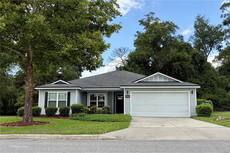 882 Nw 256th Way, FL