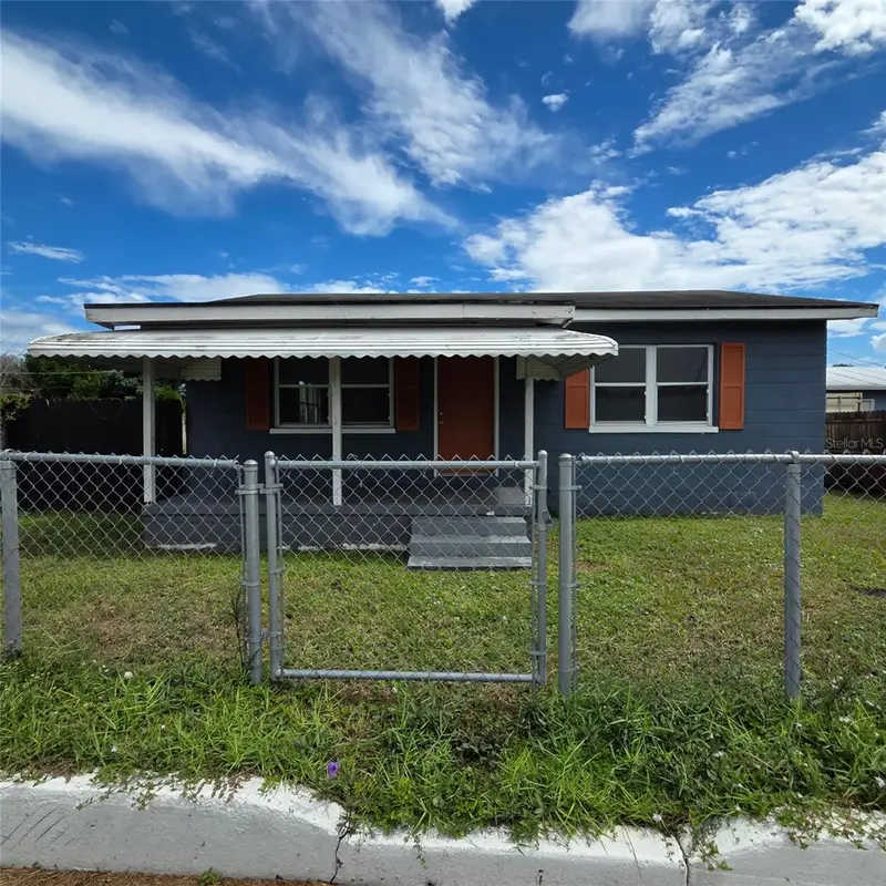1206 E Canal St, FL