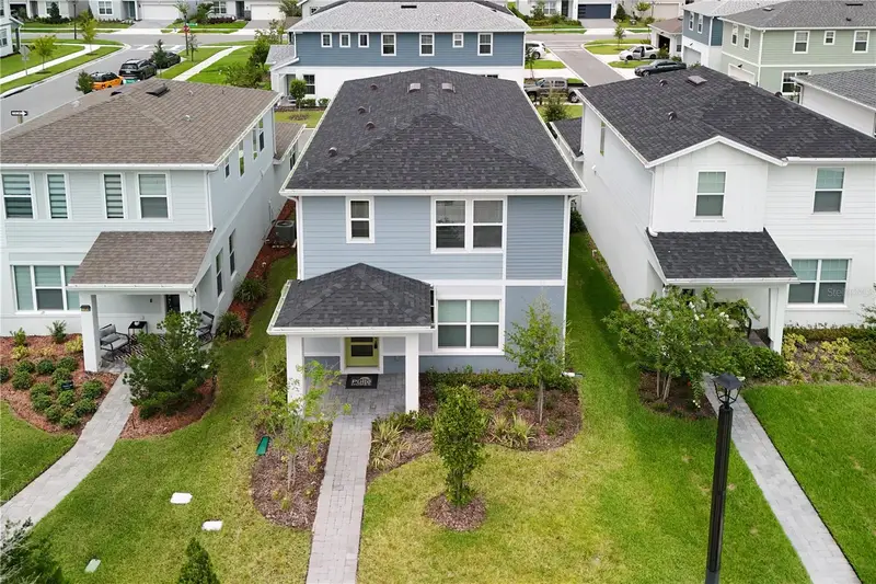 10922 Felicity Aly, FL