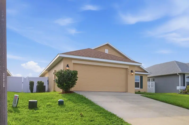 4493 Nw 2nd Ct, FL