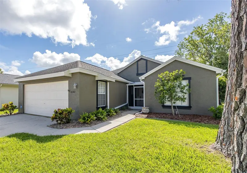 4242 Northampton Dr, FL