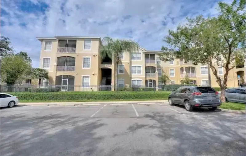 8103 Coconut Palm Way #302, FL