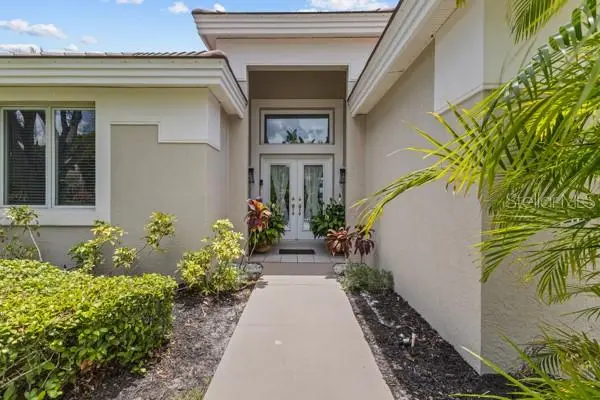 8710 54th Ave E, FL