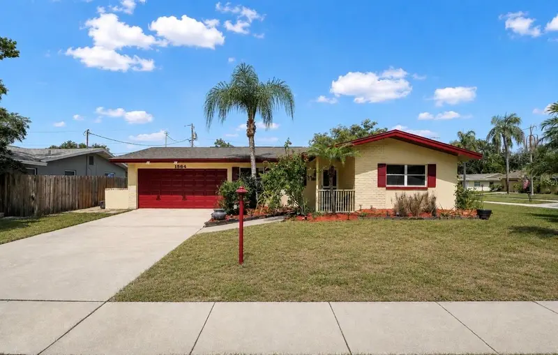 1564 Santa Monica Dr, FL