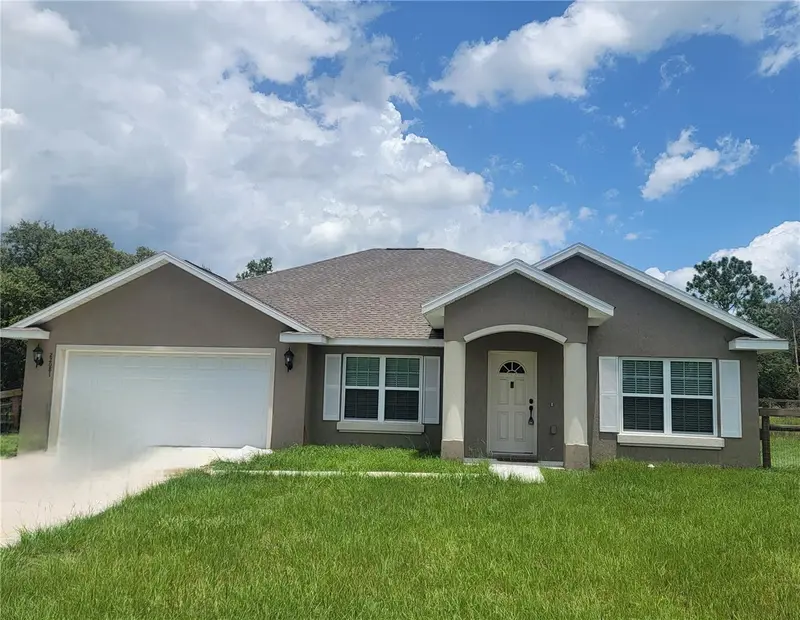 22081 Sw Pine Bluffs Rd, FL