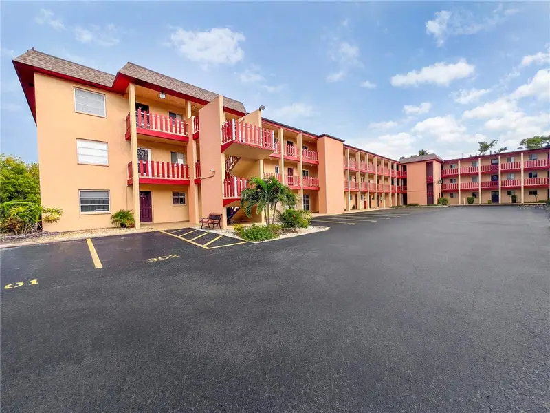 4204 Heron Way #B304, FL