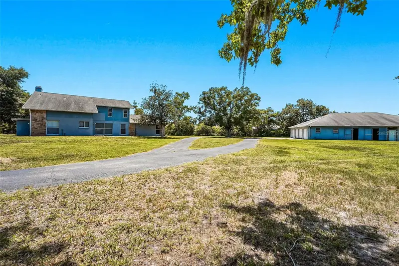 5650 Churchill Downs Rd, FL