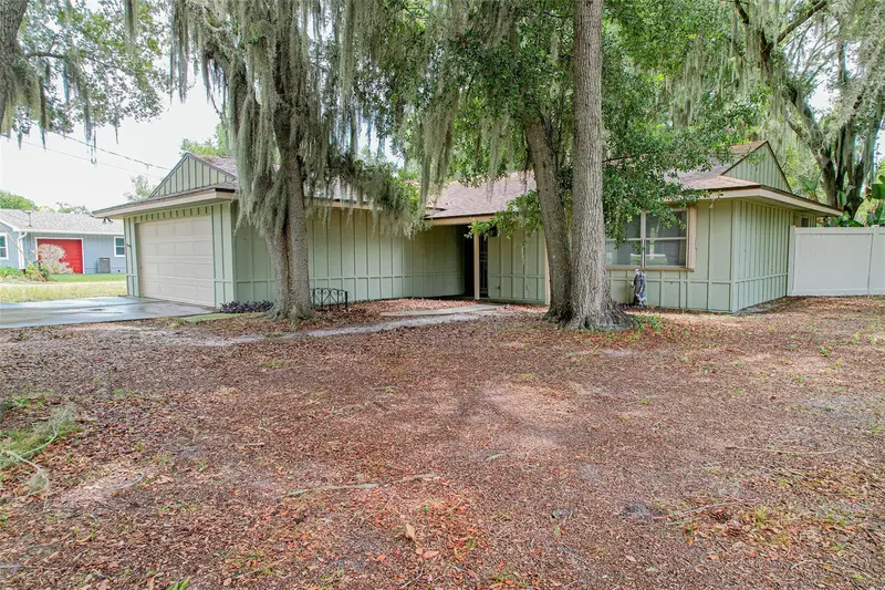 4604 Crystal Beach Rd, FL