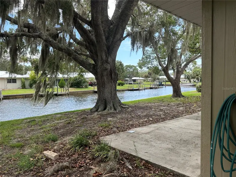 11261 W Bayshore Dr #82, FL