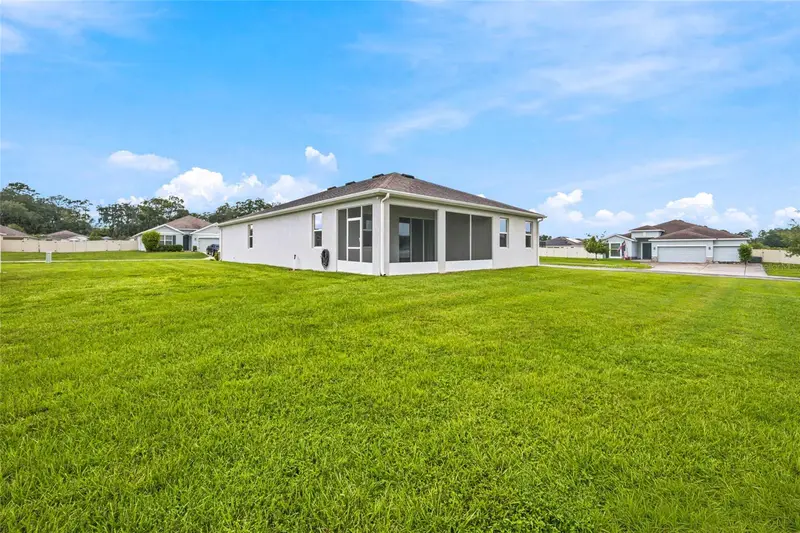 1581 Ne 50th Ter, FL