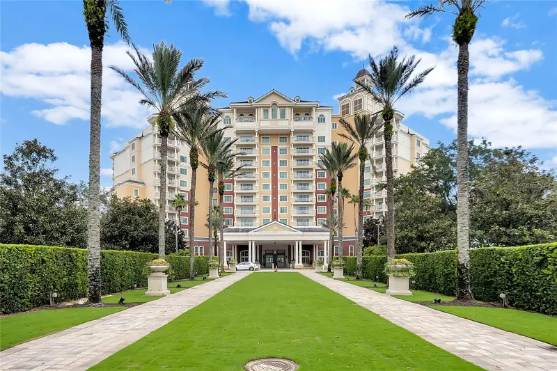 7593 Gathering Dr #504, FL