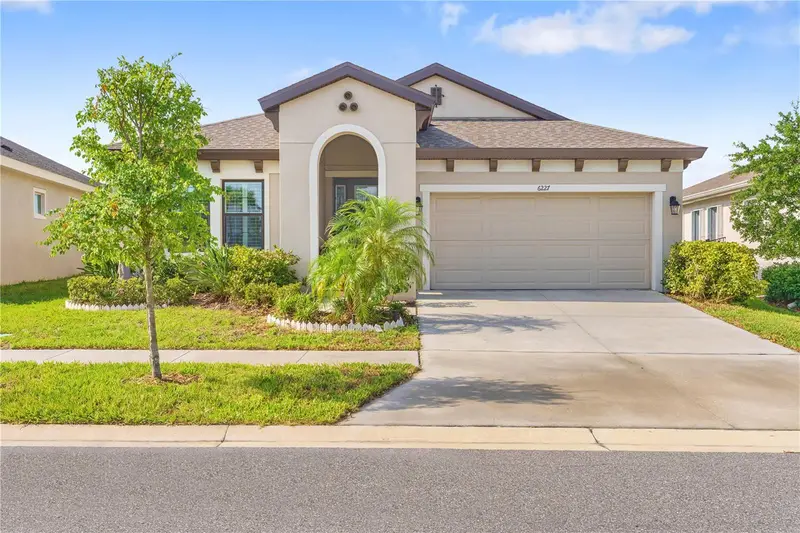 6227 Golden Nettle Dr, FL