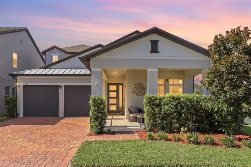 9953 Summerlake Groves St, FL