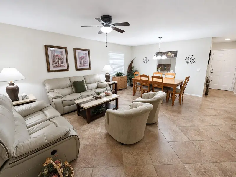 225 Oak Hill Dr #10, FL