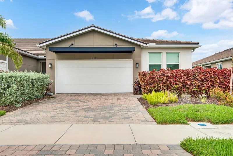 12371 Hearts Ease St, FL
