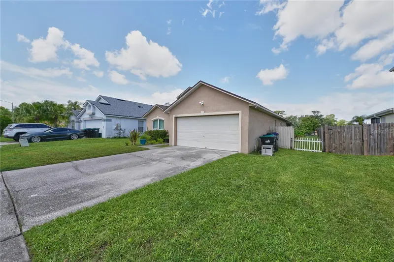 2486 Island Club Way, FL