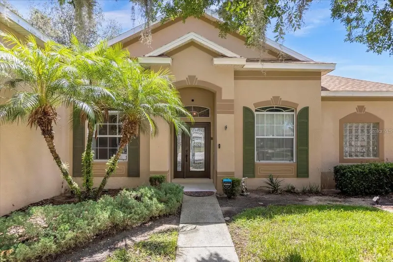100 Hollybrook Ct, FL