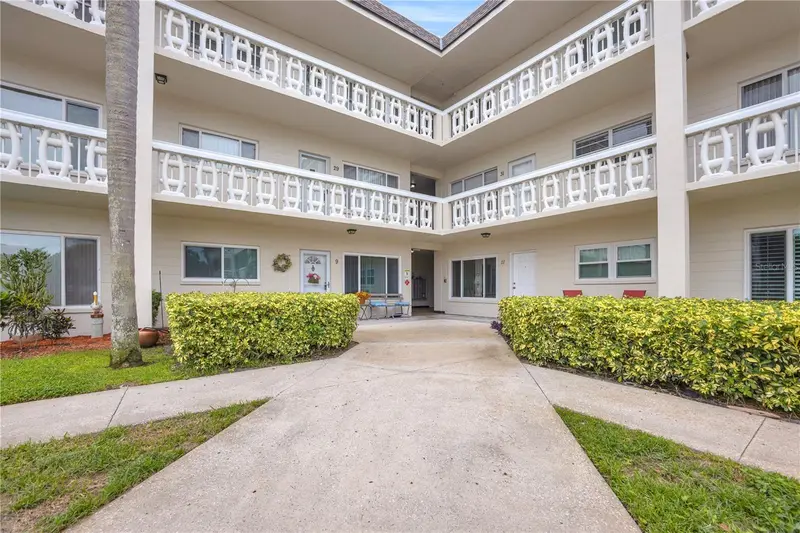2451 Canadian Way #29, FL