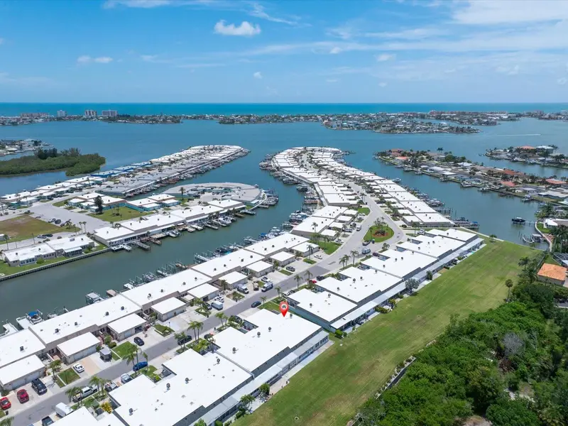 295 Boca Ciega Point Blvd N, FL