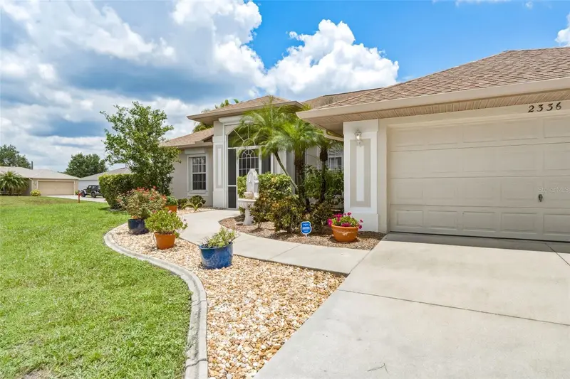 2336 Briarwood St, FL