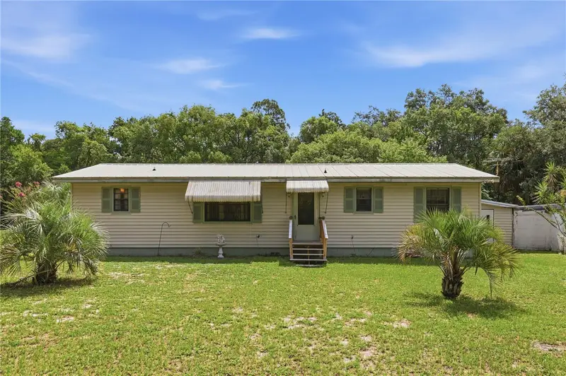 DeLand listing